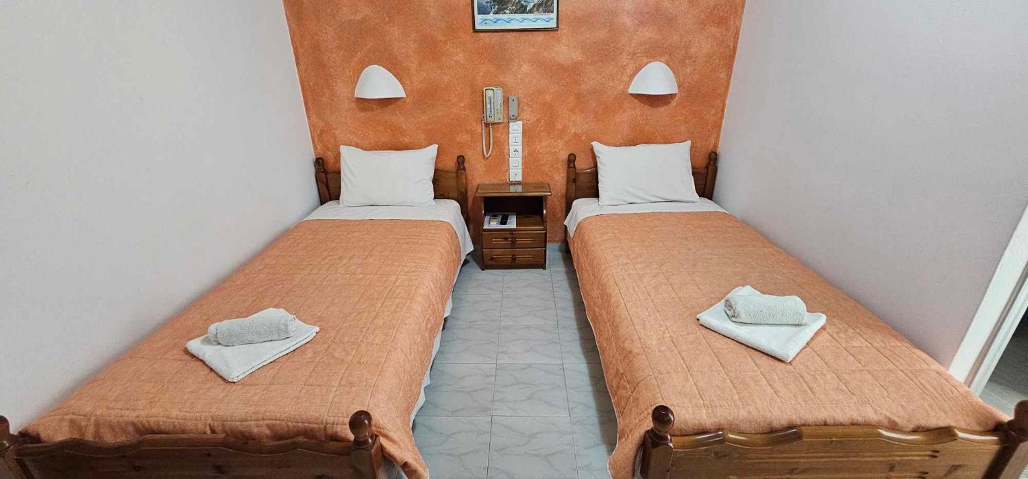 Hotel Palladion Karterádos Eksteriør bilde