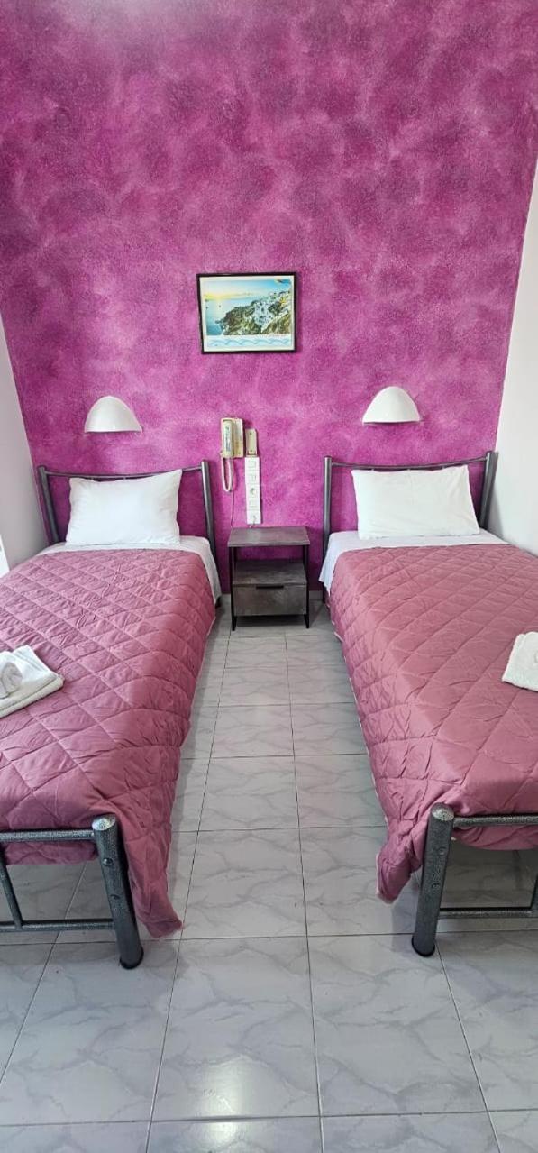 Hotel Palladion Karterádos Eksteriør bilde